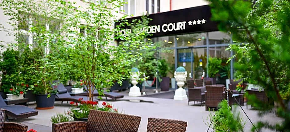 Hotel Garden Court