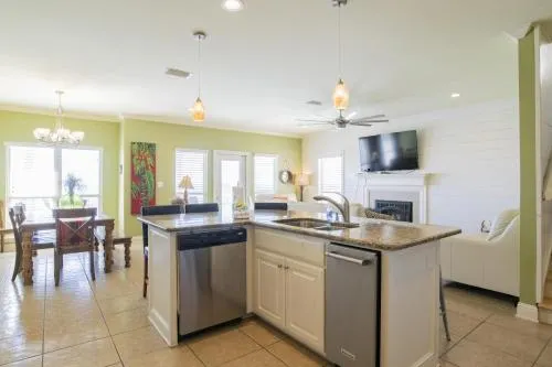 Heavenly Sunrise & Heavenly Sunset (10 Bdrm -8 Bath) Sleeps 30 (Both Sides)