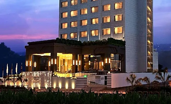 Fortune Parj JPS Grand Rajkot - Member ITC Hotels' Group