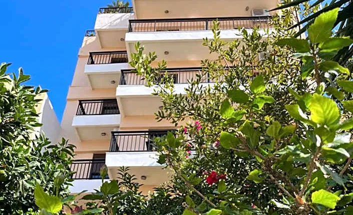 Candia Hotel