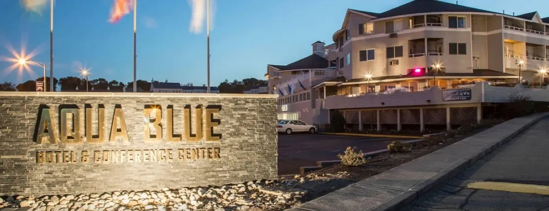 Aqua Blue Hotel