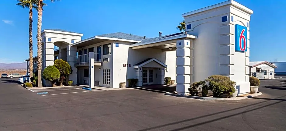 Motel 6-Safford, AZ