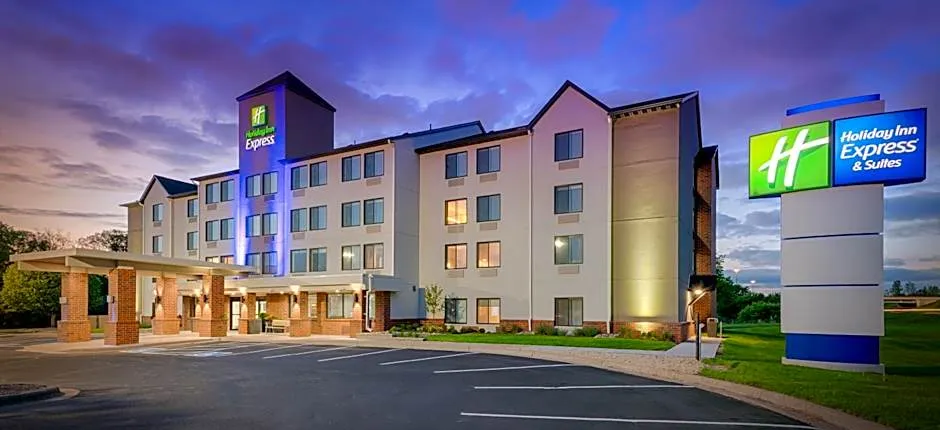 Holiday Inn Express Hotel And Suites Coon Rapids By IHG