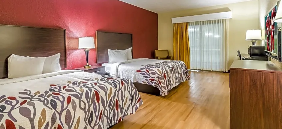 Red Roof Inn & Conference Center Wichita Airport