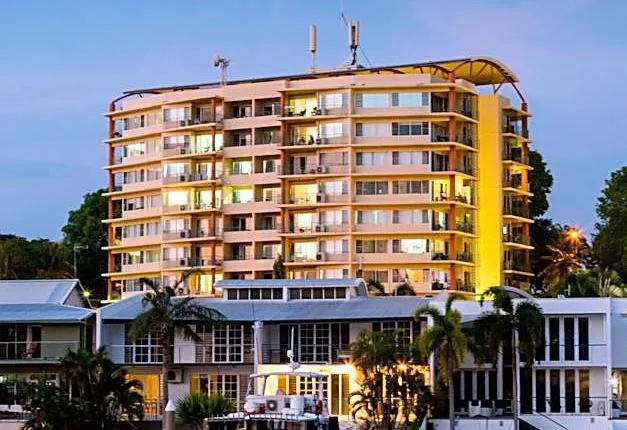 Cullen Bay Resorts