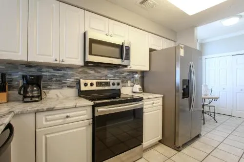 Incredible Great Deals On This Hidden Gem Gulf Front Condo at The Pearl Sleeps 8