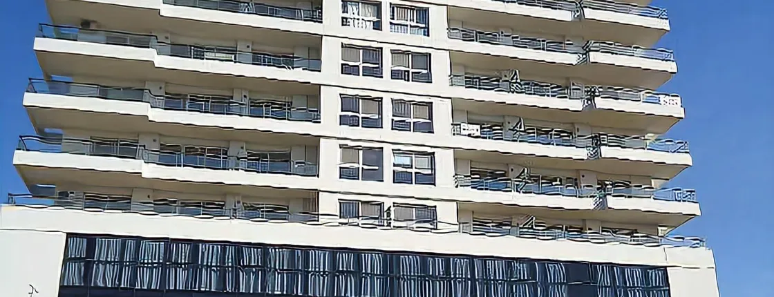 Hotel Puerto Amarras