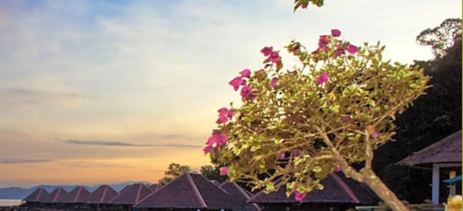 Gayana Marine Resort