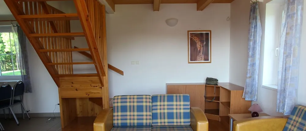Detached Holiday Home With Veranda at 2 km. From Cerny Dul