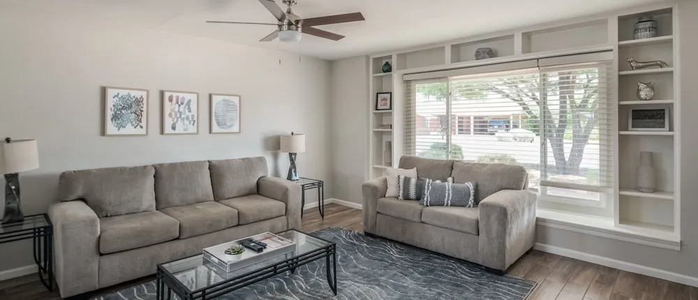 3BR Home Old Town Pool by Wanderjaunt