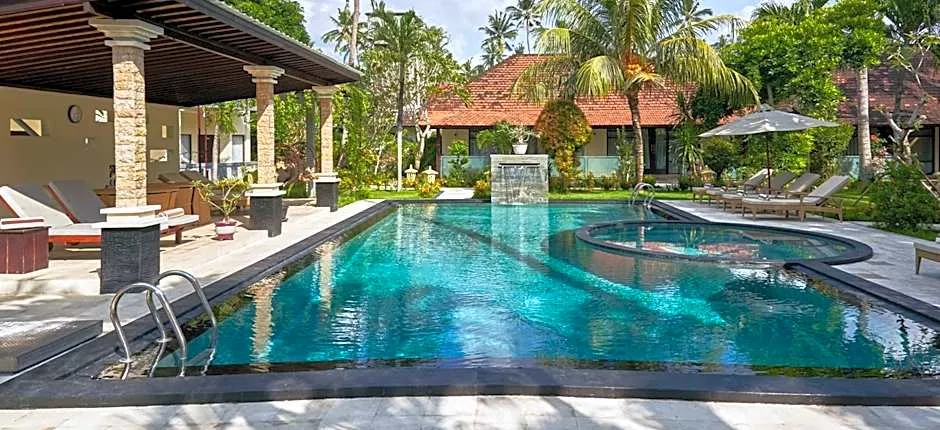 Rossa Garden Hotel Boutique