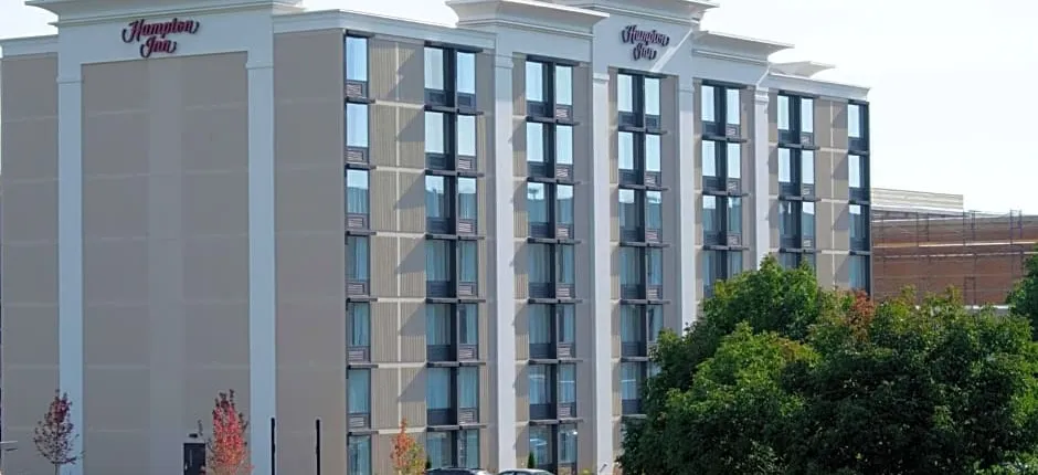 Hampton Inn By Hilton Green Bay Downtown WI