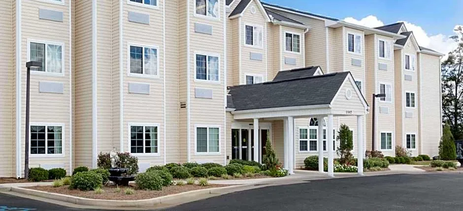 Microtel Inn & Suites By Wyndham Ozark