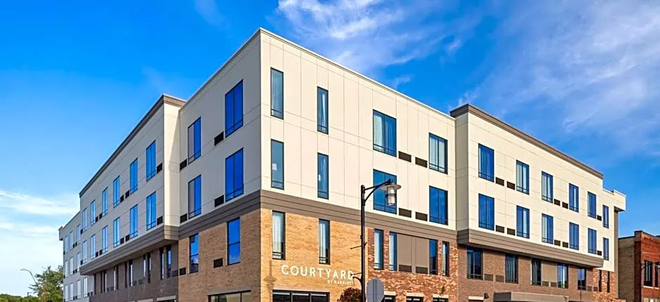 Courtyard by Marriott Owatonna Downtown