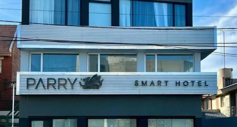 Parry Hotel