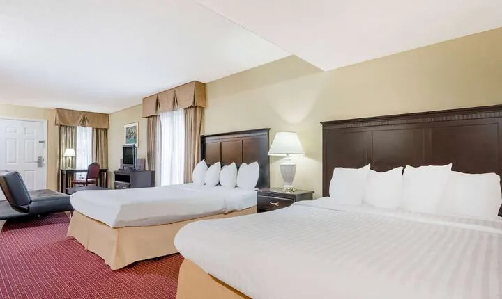 Hawthorn Extended Stay by Wyndham Columbus North