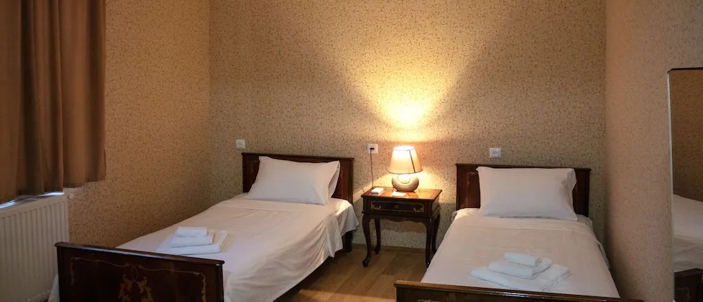 Twins Hotel