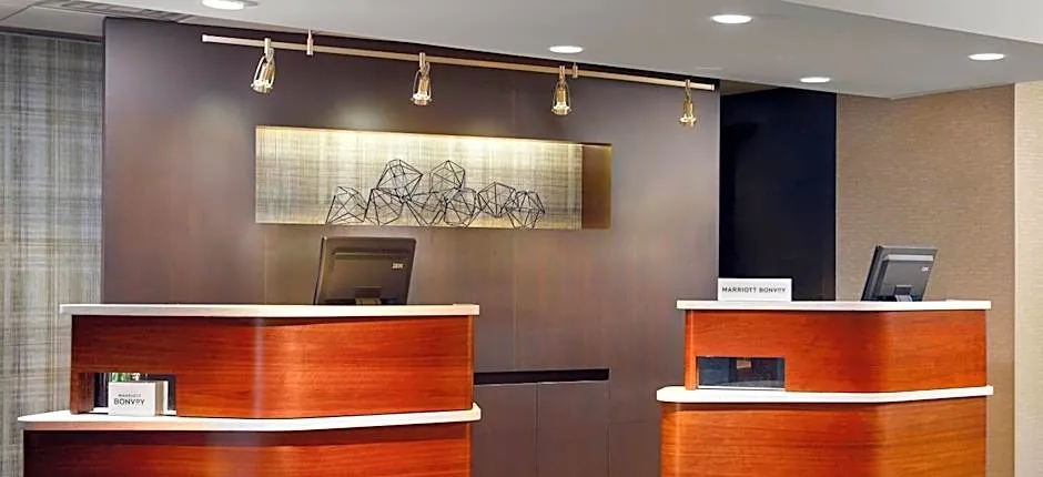 Courtyard by Marriott Fayetteville