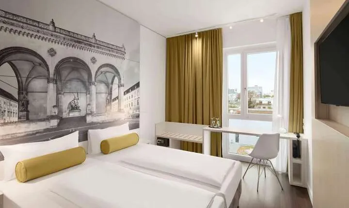 Super 8 by Wyndham Munich City North