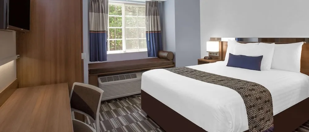 Microtel Inn & Suites by Wyndham Gardendale