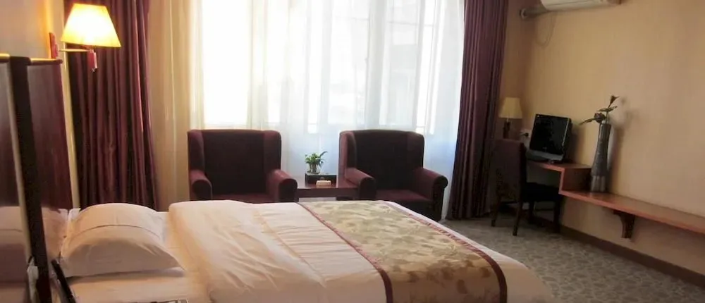 Jinyuanfen Four Seasons Hotel