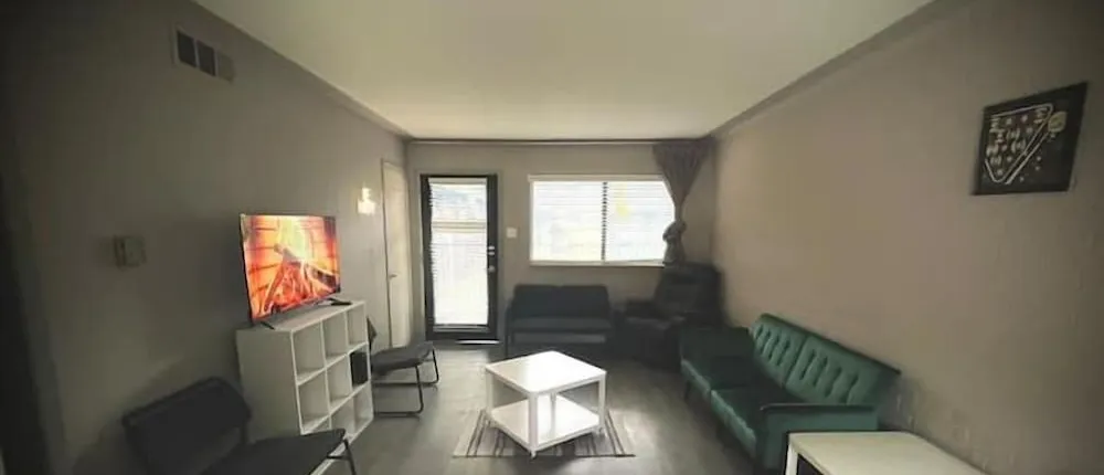 East Dallas Paradise Getaway