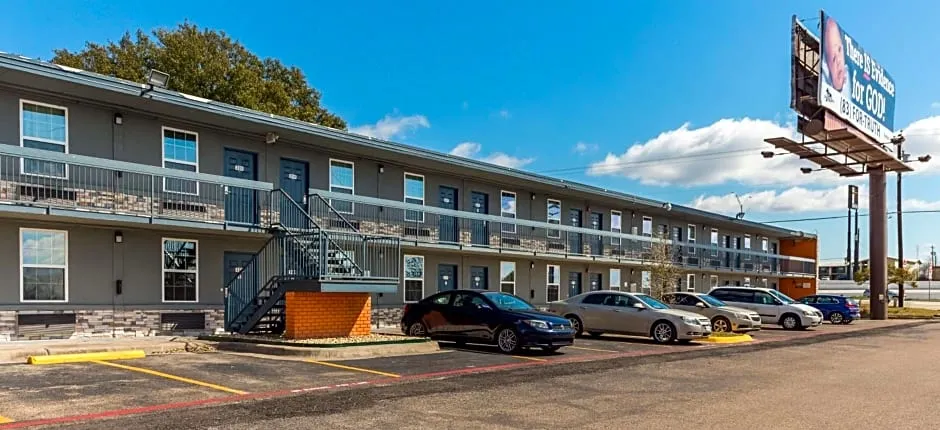 Motel 6-Temple, TX