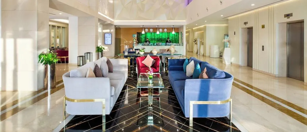 ROYAL CONTINENTAL HOTEL - DUBAI AIRPORT