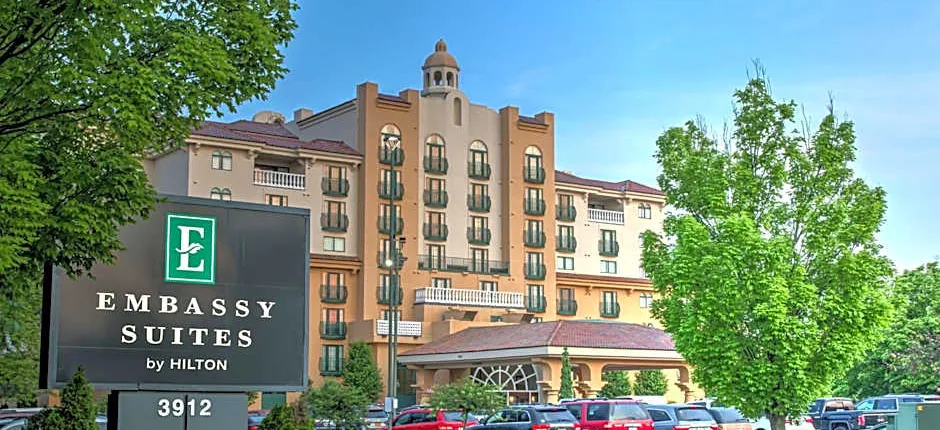 Embassy Suites By Hilton Hotel Indianapolis-North