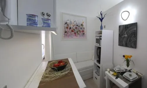 Conte Max Rooms