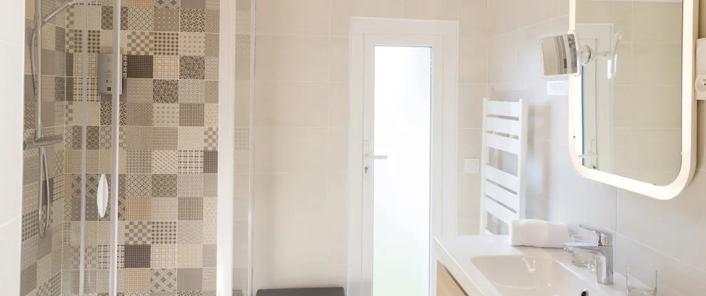 Logis Hôtel et Spa le Savigny