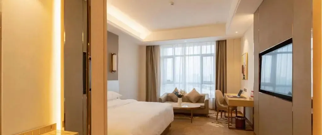 Vienna International Hotel (Wuhan Yangsi Port Yangtze River Bridge)