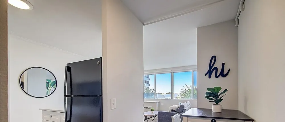 FRONTDESK The Wayland Apts Downtown St Pete