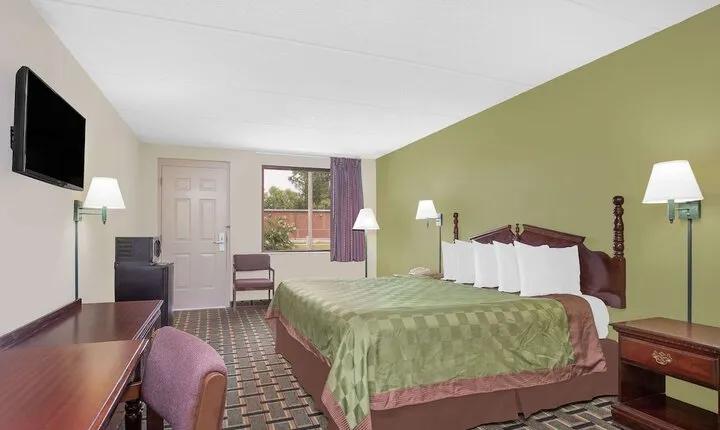 Days Inn by Wyndham Eufaula AL