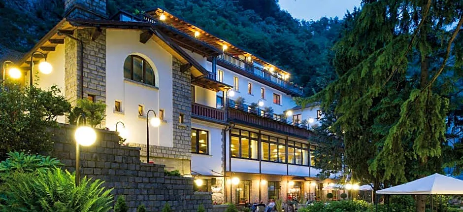 Hotel Oasi Verde