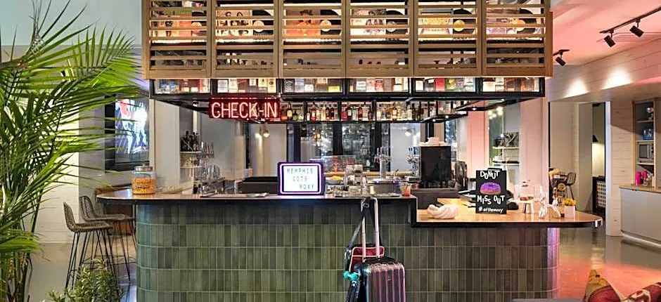 Moxy Memphis Downtown