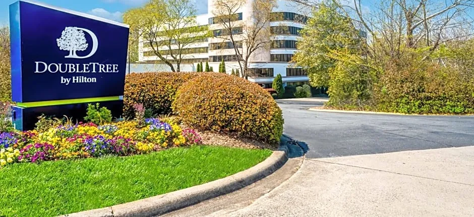DoubleTree by Hilton South Charlotte Tyvola