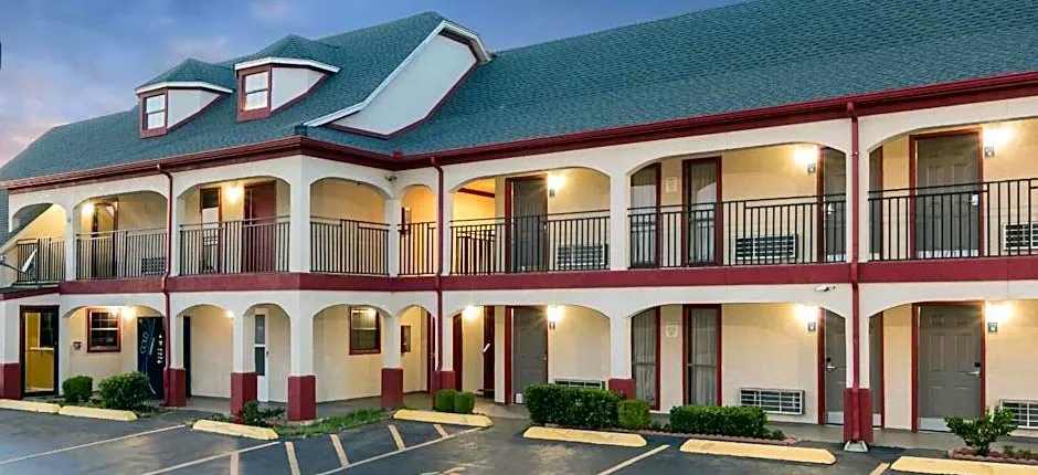 Travelodge by Wyndham Norman