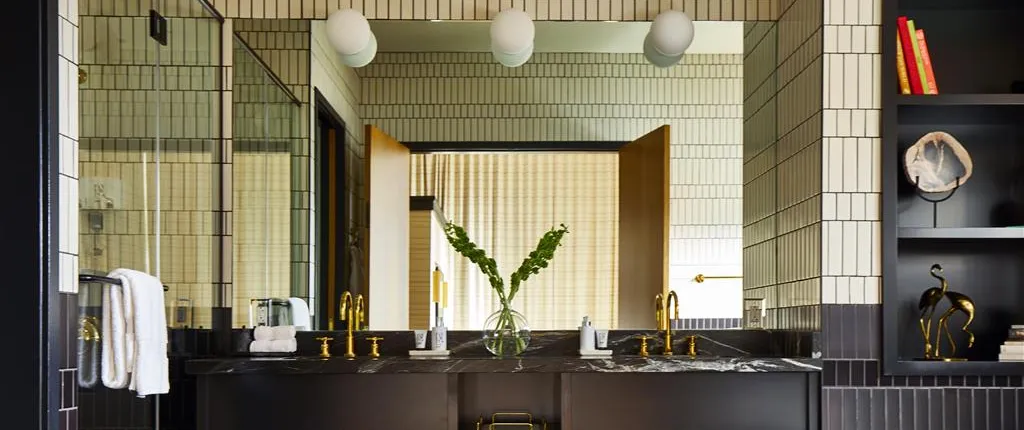 Fairlane Hotel