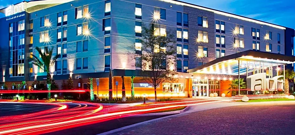 Aloft Jacksonville Tapestry Park