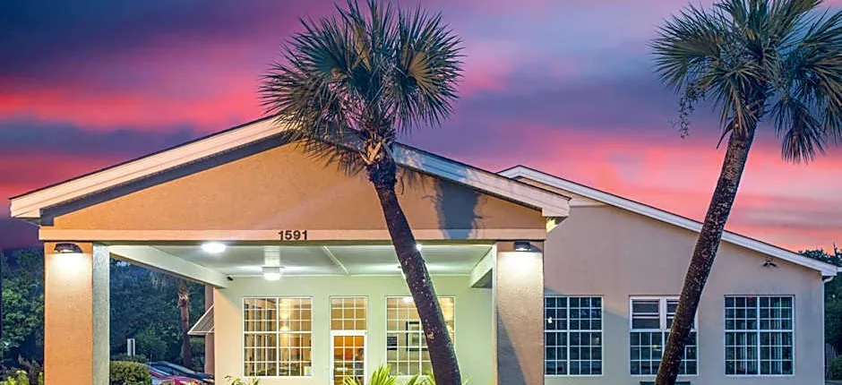 SureStay Hotel by Best Western North Myrtle Beach