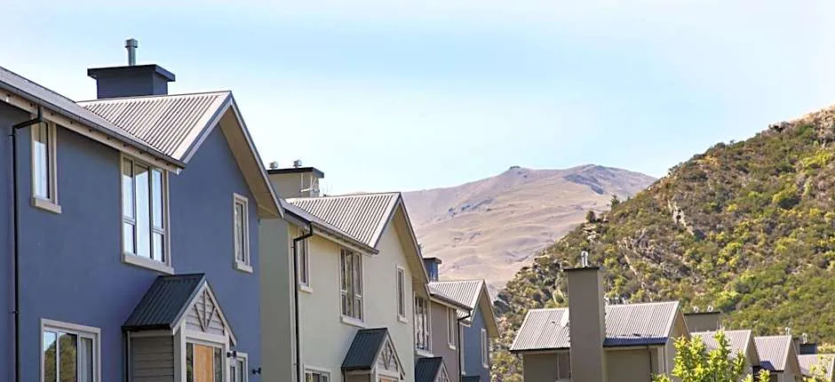 Arrowfield Apartments