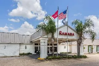 Ramada Houma