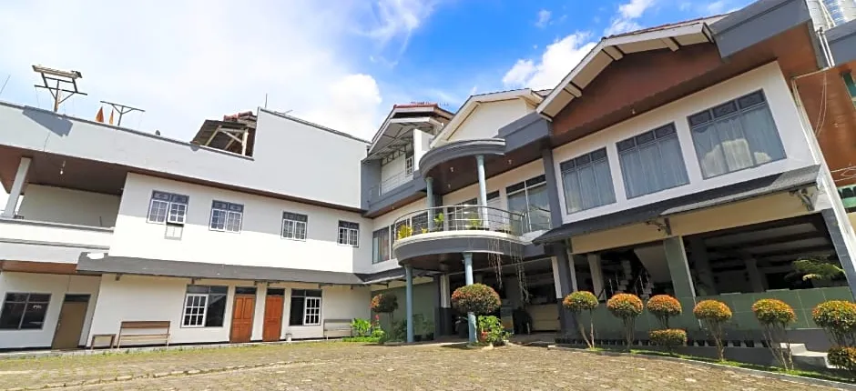 Abang Hotel Ciwidey