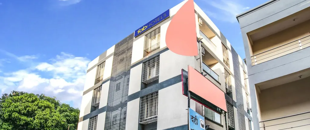 FabExpress Sky Touch Inn