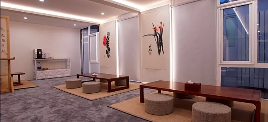 Xiao Yuan Alley Hotel