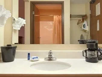 Baymont Inn & Suites Hattiesburg