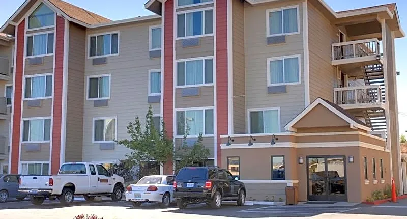 Hawthorn Suites by Wyndham - Reno