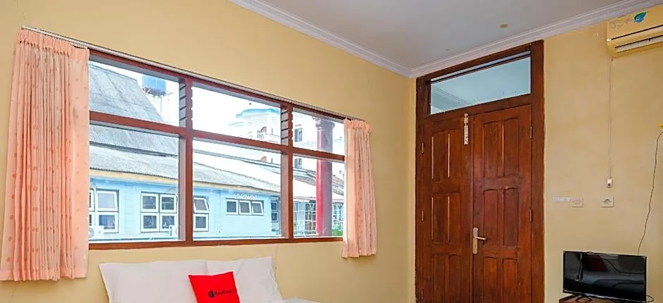 RedDoorz @ Hotel Pakem Sari Kaliurang