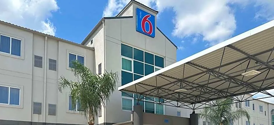 Motel 6-Mission, TX